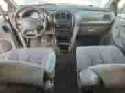 2001 Dodge Caravan Sport z VIN 1B4GP44361B160554, wystawiony jako Copart lot #71982855 z przebiegiem 190 491 mil mil oraz Szkoda całkowita • Salvage title. Historia ofert i sprzedaży dostępna na DreamBid. Obrazek 8.