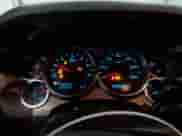 2013 Chevrolet Silverado 1500 LT z VIN 1GCRKSEA0DZ367870, wystawiony jako Copart lot #48956515 z przebiegiem 264 642 mil mil oraz Czysty tytuł • Clean title. Historia ofert i sprzedaży dostępna na DreamBid. Obrazek 9.