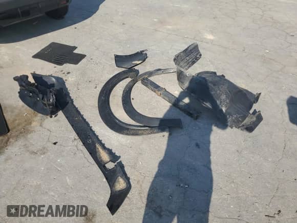 2025 Nissan Kicks SR with VIN 3N8AP6DB7SL351528, listed as a Copart auction lot 69554445 with 7,983 mi miles and Salvage title. Bid and sale history available at DreamBid. Image 13.