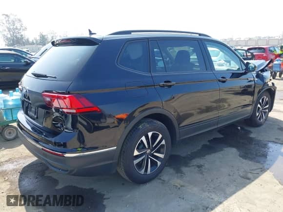 2024 Volkswagen Tiguan S с VIN 3VVRB7AX4RM117954, выставлен на аукционе IAAI как лот 42887194 с пробегом Не указан миль и . История ставок и продаж доступна на DreamBid. Изображение 4.