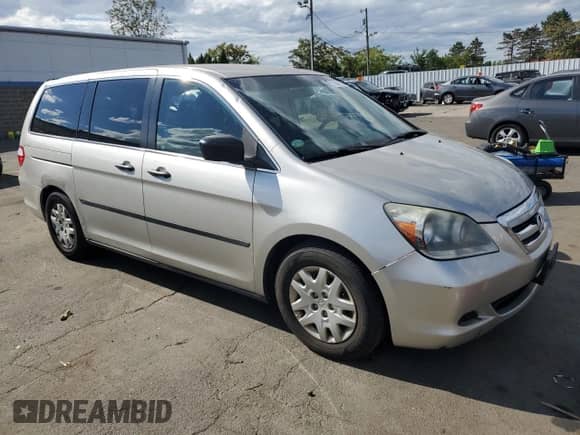 2005 Honda Odyssey LX with VIN 5FNRL38245B026843, listed as a Copart auction lot 70461505 with 187,080 mi miles and Salvage title. Bid and sale history available at DreamBid. Image 4.