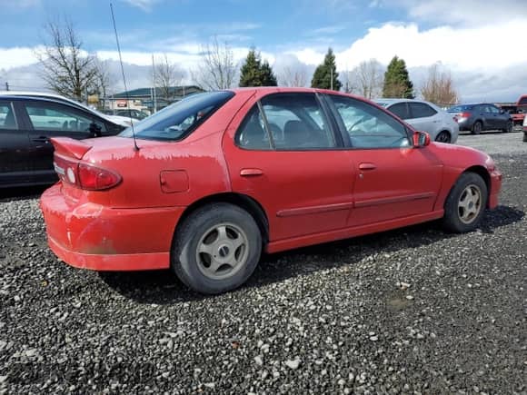 2003 Chevrolet Cavalier LS Sport с VIN 1G1JH52F437349095, выставлен на аукционе Copart как лот 47876665 с пробегом 223 844 миль миль и Списание • Salvage title. История ставок и продаж доступна на DreamBid. Изображение 3.