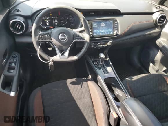 2024 Nissan Kicks SR with VIN 3N1CP5DV8RL532238, listed as a Copart auction lot 84422395 with 33,893 mi miles and Salvage title. Bid and sale history available at DreamBid. Image 8.