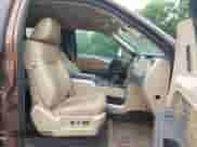 2011 Ford F-150 XLT z VIN 1FTFW1ET3BFA97549, wystawiony jako IAAI lot #42345418 z przebiegiem 189 105 mil mil oraz . Historia ofert i sprzedaży dostępna na DreamBid. Obrazek 5.