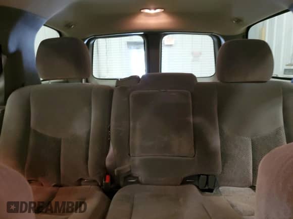 2003 Chevrolet Tahoe LS с VIN 1GNEK13V33J155855, выставлен на аукционе Copart как лот 82571374 с пробегом 286 646 миль миль и На запчасти • Non repairable. История ставок и продаж доступна на DreamBid. Изображение 10.