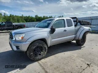 2014 Toyota Tacoma с VIN 5TFUU4EN4EX084341, выставлен на аукционе Copart как лот 61036695 с пробегом 192 302 миль миль и Списание • Salvage title. История ставок и продаж доступна на DreamBid. Изображение 1.
