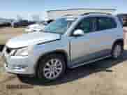 2010 Volkswagen Tiguan с VIN WVGBV9AX8AW510455, выставлен на аукционе Copart как лот 53052825 с пробегом 189 075 миль миль и Чистый • Clean title. История ставок и продаж доступна на DreamBid. Изображение 1.