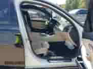 2022 BMW 3 Series M340i z VIN 3MW5U7J06N8C25602, wystawiony jako IAAI lot #43132526 z przebiegiem 73 771 mil mil oraz . Historia ofert i sprzedaży dostępna na DreamBid. Obrazek 5.