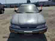 1996 Honda Accord EX z VIN 1HGCE6679TA018230, wystawiony jako Copart lot #52047755 z przebiegiem 213 913 mil mil oraz Czysty tytuł • Clean title. Historia ofert i sprzedaży dostępna na DreamBid. Obrazek 5.