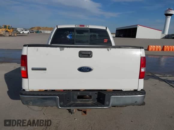 2005 Ford F-150 XLT with VIN 1FTPW14525FB02123, listed as a IAAI auction lot 43453009 with 222,617 mi miles and . Bid and sale history available at DreamBid. Image 16.