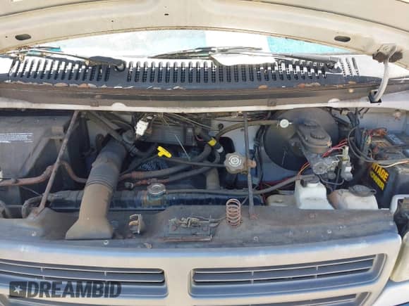 1994 Dodge RAM with VIN 2B7GB11Y2RK151744, listed as a IAAI auction lot 42029703 with 69,475 mi miles and . Bid and sale history available at DreamBid. Image 10.