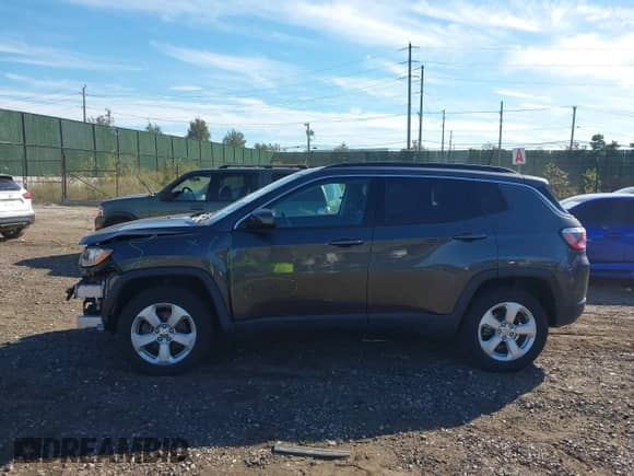 2021 Jeep Compass Latitude with VIN 3C4NJDBB1MT537509, listed as a IAAI auction lot 43492361 with 42,384 mi miles and . Bid and sale history available at DreamBid. Image 14.