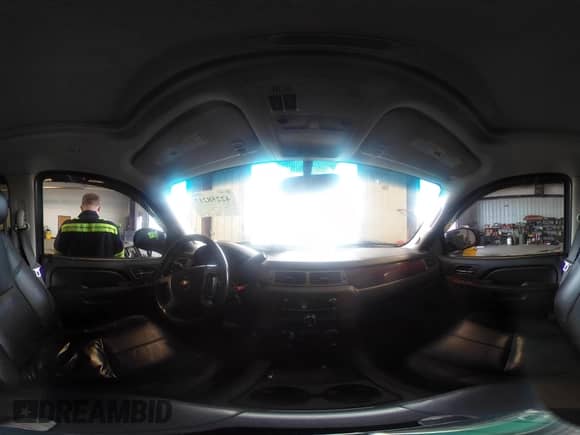 2012 Chevrolet Tahoe LT с VIN 1GNSKBE03CR241968, выставлен на аукционе IAAI как лот 42258217 с пробегом 150 459 миль миль и . История ставок и продаж доступна на DreamBid. Изображение 18.