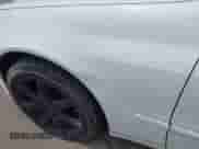 2005 Mercedes-Benz C 230 Kompressor z VIN WDBRN40J65A691009, wystawiony jako IAAI lot #42763934 z przebiegiem 163 633 mil mil oraz . Historia ofert i sprzedaży dostępna na DreamBid. Obrazek 6.