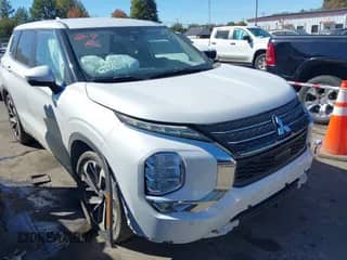 2024 Mitsubishi Outlander SE с VIN JA4J4VA82RZ026354, выставлен на аукционе IAAI как лот 43492304 с пробегом 54 791 миль миль и . История ставок и продаж доступна на DreamBid. Изображение 1.