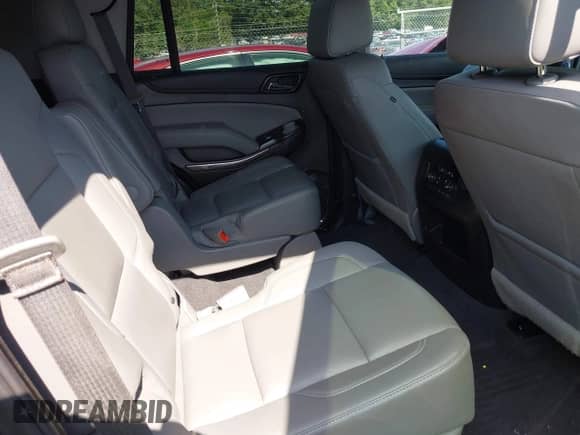 2019 Chevrolet Tahoe LT с VIN 1GNSKBKC3KR220342, выставлен на аукционе IAAI как лот 42822685 с пробегом 77 599 миль миль и . История ставок и продаж доступна на DreamBid. Изображение 8.