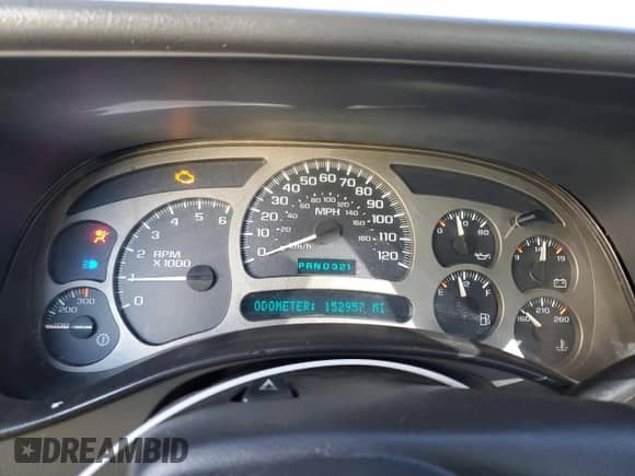 2003 GMC Sierra 1500 Work Truck with VIN 1GTEC14V83Z345611, listed as a Copart auction lot 43030215 with 152,957 mi miles and Salvage title. Bid and sale history available at DreamBid. Image 9.