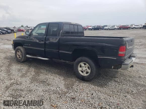 1997 Dodge 1500 with VIN 3B7HF13Y2VG707564, listed as a Copart auction lot 56471825 with 305,015 mi miles and Salvage title. Bid and sale history available at DreamBid. Image 2.