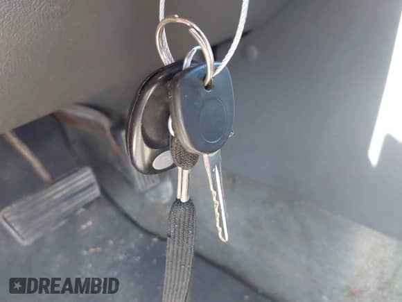 2003 Chevrolet Silverado SS с VIN 2GCEK19N031402226, выставлен на аукционе IAAI как лот 42817602 с пробегом 212 655 миль миль и . История ставок и продаж доступна на DreamBid. Изображение 11.