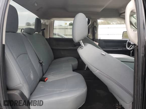 2017 Ram 1500 Express z VIN 3C6RR7KT9HG793648, wystawiony jako Copart lot #87637945 z przebiegiem 87 348 mil mil oraz Szkoda całkowita • Salvage title. Historia ofert i sprzedaży dostępna na DreamBid. Obrazek 10.