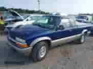 1998 Chevrolet S-10 LS with VIN 1GCDT19X0W8208534, listed as a IAAI auction lot 42783670 with 55,247 mi miles and . Bid and sale history available at DreamBid. Image 2.
