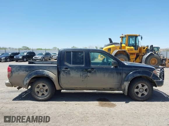 2007 Nissan Frontier Nismo with VIN 1N6AD07W87C437723, listed as a IAAI auction lot 42255788 with 223,177 mi miles and . Bid and sale history available at DreamBid. Image 14.