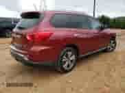 2017 Nissan Pathfinder S with VIN 5N1DR2MN2HC627460, listed as a Copart auction lot 68875295 with 137,263 mi miles and Salvage title. Bid and sale history available at DreamBid. Image 3.