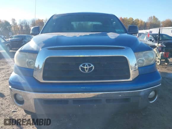 2007 Toyota Tundra SR5 z VIN 5TBBV541X7S471213, wystawiony jako IAAI lot #43558751 z przebiegiem 224 207 mil mil oraz . Historia ofert i sprzedaży dostępna na DreamBid. Obrazek 12.
