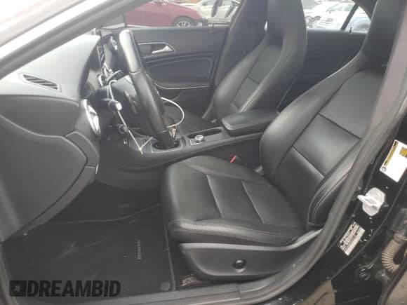 2016 Mercedes-Benz CLA 250 с VIN WDDSJ4EB8GN323142, выставлен на аукционе Copart как лот 89528075 с пробегом 101 931 миль миль и Чистый • Clean title. История ставок и продаж доступна на DreamBid. Изображение 7.