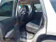 2009 Chevrolet Tahoe LTZ с VIN 1GNFC33J19R158824, выставлен на аукционе IAAI как лот 43129451 с пробегом 176 156 миль миль и . История ставок и продаж доступна на DreamBid. Изображение 8.