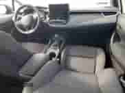 2024 Toyota Corolla LE z VIN 5YFB4MDE5RP106229, wystawiony jako Copart lot #84982725 z przebiegiem 72 908 mil mil oraz Nie do naprawy • Non repairable. Historia ofert i sprzedaży dostępna na DreamBid. Obrazek 8.