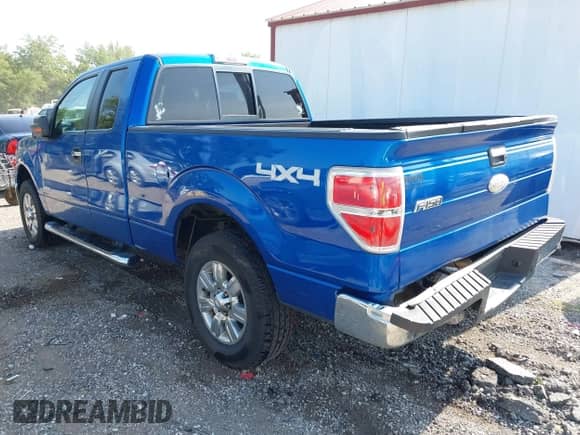 2012 Ford F-150 XL z VIN 1FTFX1ET2CFA03045, wystawiony jako IAAI lot #42804693 z przebiegiem 364 681 mil mil oraz . Historia ofert i sprzedaży dostępna na DreamBid. Obrazek 3.