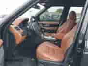 2013 Land Rover Range Rover Sport SC с VIN SALSH2E47DA768009, выставлен на аукционе IAAI как лот 42555743 с пробегом 62 428 миль миль и . История ставок и продаж доступна на DreamBid. Изображение 5.