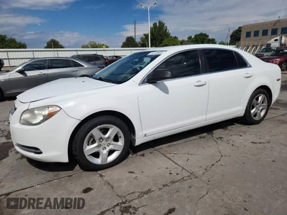 2009 Chevrolet Malibu 1FL with VIN 1G1ZG57B29F209590, listed as a Copart auction lot 71070805 with 147,012 mi miles and Salvage title. Bid and sale history available at DreamBid. Image 1.