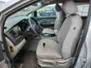 2017 Kia Sedona L z VIN KNDMA5C13H6284071, wystawiony jako Copart lot #66113925 z przebiegiem 80 057 mil mil oraz Szkoda całkowita • Salvage title. Historia ofert i sprzedaży dostępna na DreamBid. Obrazek 7.