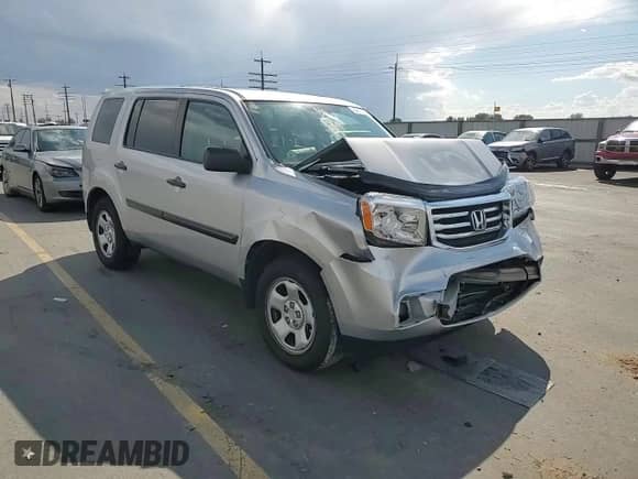 2015 Honda Pilot LX with VIN 5FNYF4H28FB040075, listed as a Copart auction lot 84813985 with 44,799 mi miles and Salvage title. Bid and sale history available at DreamBid. Image 14.