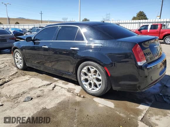 2017 Chrysler 300 C Platinum z VIN 2C3CCASG4HH526874, wystawiony jako Copart lot #45935975 z przebiegiem 43 285 mil mil oraz Szkoda całkowita • Salvage title. Historia ofert i sprzedaży dostępna na DreamBid. Obrazek 2.
