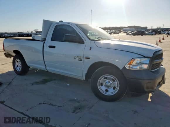2020 Ram 1500 Tradesman с VIN 3C6JR6DT9LG122008, выставлен на аукционе Copart как лот 48498725 с пробегом Не указан миль и Списание • Salvage title. История ставок и продаж доступна на DreamBid. Изображение 4.