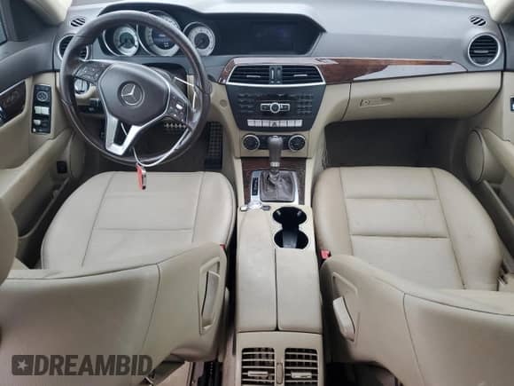 2014 Mercedes-Benz C 250 Sport with VIN WDDGF4HB6EA924346, listed as a Copart auction lot 55314195 with 175,583 mi miles and Salvage title. Bid and sale history available at DreamBid. Image 8.