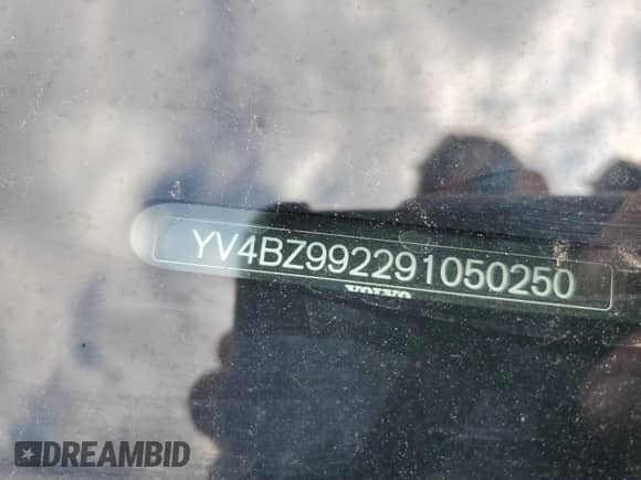 2009 Volvo XC70 3.0T z VIN YV4BZ992291050250, wystawiony jako Copart lot #80322025 z przebiegiem 177 730 mil mil oraz Szkoda całkowita • Salvage title. Historia ofert i sprzedaży dostępna na DreamBid. Obrazek 12.