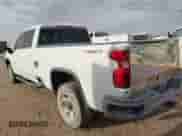 2020 Chevrolet Silverado 2500HD LT с VIN 1GC1YNEY8LF199325, выставлен на аукционе IAAI как лот 41336226 с пробегом 115 817 миль миль и . История ставок и продаж доступна на DreamBid. Изображение 14.