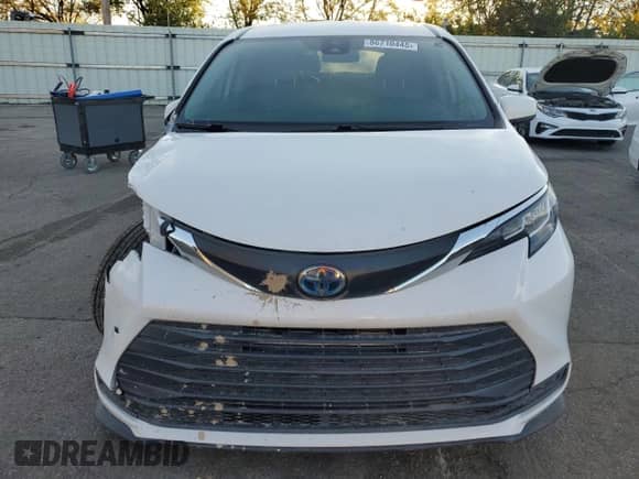 2023 Toyota Sienna LE with VIN 5TDKRKECXPS162707, listed as a Copart auction lot 86710445 with 56,578 mi miles and Salvage title. Bid and sale history available at DreamBid. Image 5.