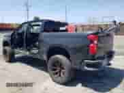 2022 Chevrolet Silverado 1500 RST z VIN 2GCPADED6N1508743, wystawiony jako Copart lot #57285125 z przebiegiem 41 643 mil mil oraz Szkoda całkowita • Salvage title. Historia ofert i sprzedaży dostępna na DreamBid. Obrazek 2.