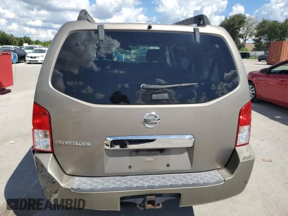 2007 Nissan Pathfinder S z VIN 5N1AR18U37C607103, wystawiony jako Copart lot #83967615 z przebiegiem 170 190 mil mil oraz Szkoda całkowita • Salvage title. Historia ofert i sprzedaży dostępna na DreamBid. Obrazek 6.