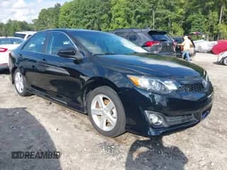 2014 Toyota Camry SE с VIN 4T1BF1FK7EU824465, выставлен на аукционе IAAI как лот 41707857 с пробегом 77 799 миль миль и . История ставок и продаж доступна на DreamBid. Изображение 1.