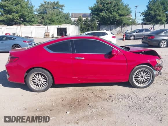 2017 Honda Accord Touring with VIN 1HGCT2B09HA001104, listed as a IAAI auction lot 43085471 with 142,466 mi miles and . Bid and sale history available at DreamBid. Image 14.