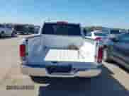 2013 Ram 1500 z VIN 1C6RR6LP5DS534444, wystawiony jako IAAI lot #43433054 z przebiegiem 176 440 mil mil oraz . Historia ofert i sprzedaży dostępna na DreamBid. Obrazek 16.