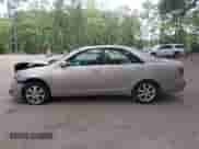 2005 Toyota Camry XLE with VIN 4T1BF30K95U106095, listed as a IAAI auction lot 43321498 with 260,118 mi miles and . Bid and sale history available at DreamBid. Image 14.