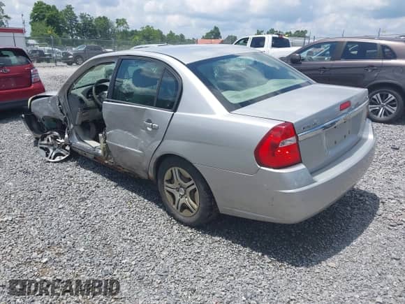 2008 Chevrolet Malibu Classic LS 2FL с VIN 1G1ZS58N38F100125, выставлен на аукционе IAAI как лот 42641184 с пробегом 224 725 миль миль и . История ставок и продаж доступна на DreamBid. Изображение 3.