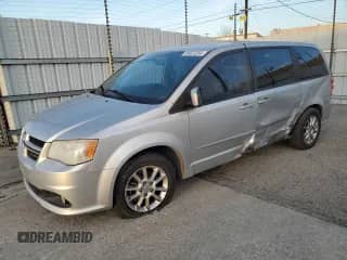 2011 Dodge Grand Caravan R/T с VIN 2D4RN7DG3BR696079, выставлен на аукционе Copart как лот 84972264 с пробегом 217 423 миль миль и Списание • Salvage title. История ставок и продаж доступна на DreamBid. Изображение 1.